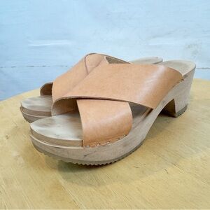 Zuzii Footwear | Criss Cross Clog Heel, 9